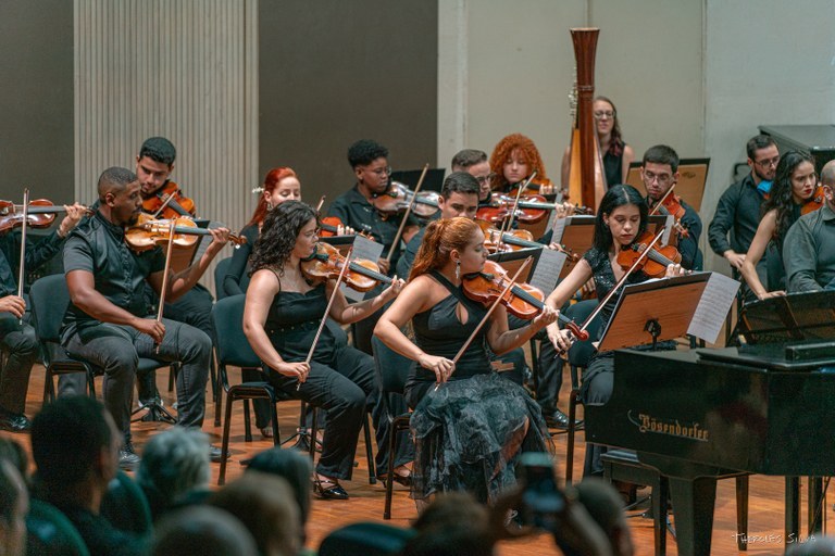 orquestra.jpeg orquestra.jpeg