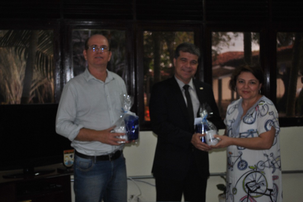 Luciane ALves Coutinho, Sr. Gabriel Aragão Wright e Sr. Rodrigo Márcio Medeiros de Paiva