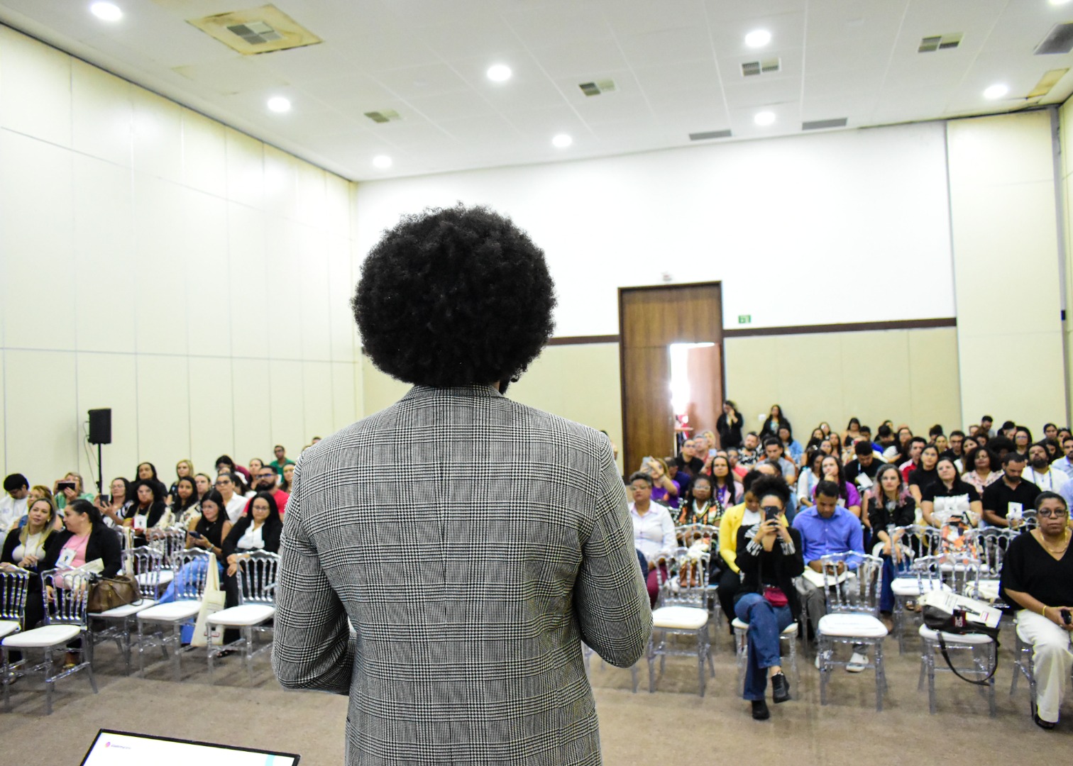 19_09_2025 palestra anti racista fotos Rizemberg (139).jpg